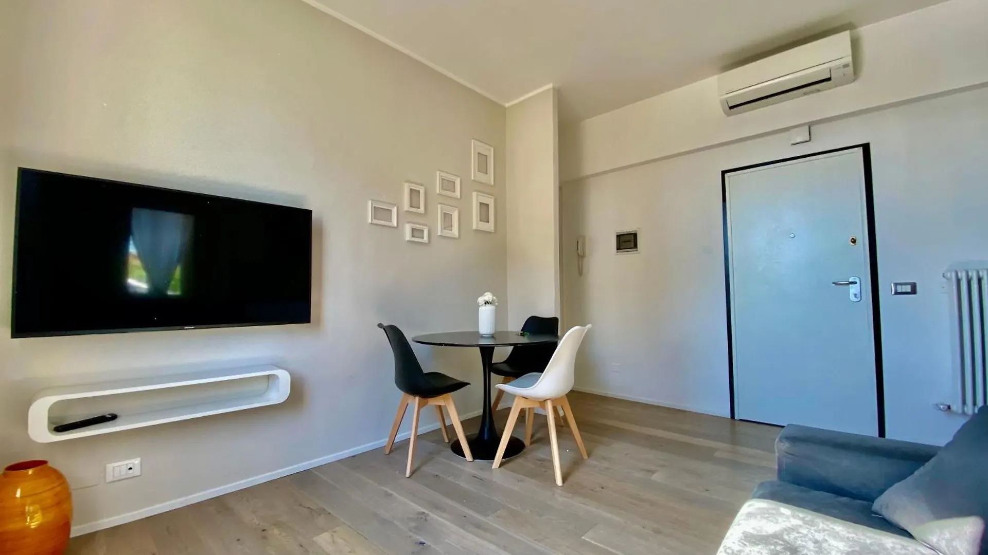 Suite649 Nuova 5 Modena